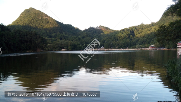 黃果山湖泊