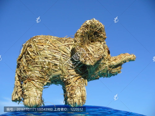 大象-稻草裝飾