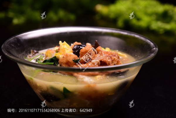 菠菜燴蛋酥