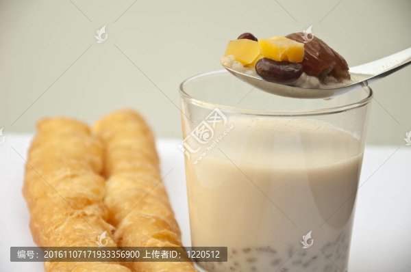 谷物牛奶大豆