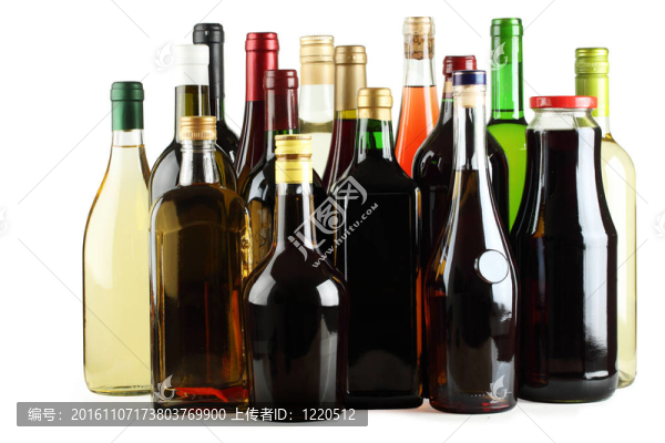 葡萄酒；果汁；威士忌；白蘭地；杜松子酒；伏特加。