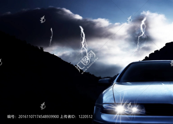 小型車