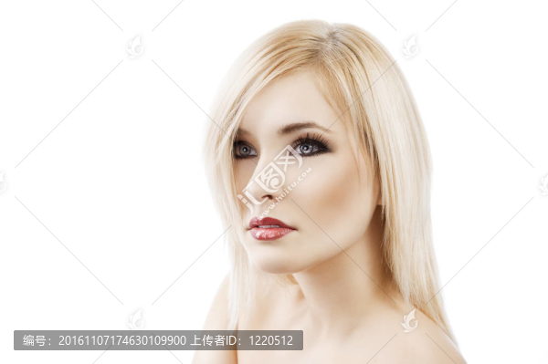 迷人的金發(fā)發(fā)型