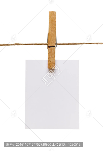 晾衣繩上的衣夾和便條紙