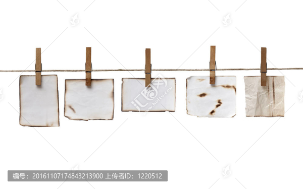 晾衣繩上的衣夾和便條紙