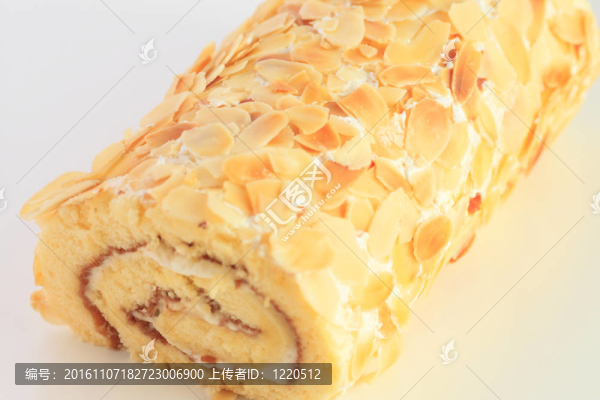 白輥上分離的蛋糕