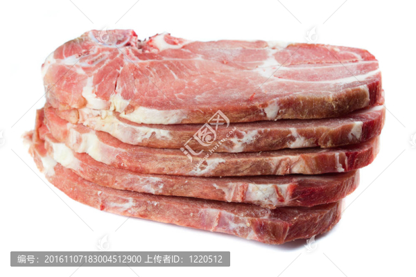 未煮熟的豬肉