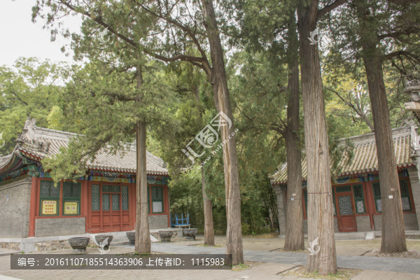 山林古建筑