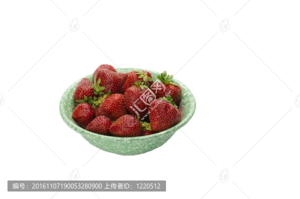 剛摘下的草莓