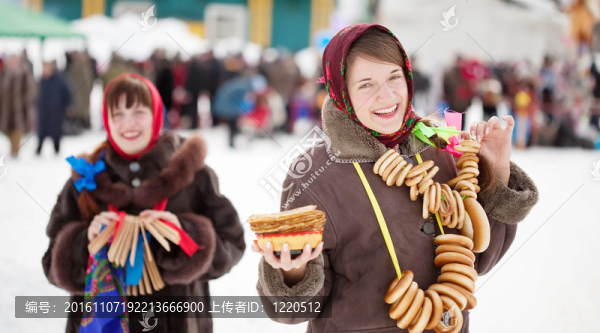 女孩慶祝煎餅周