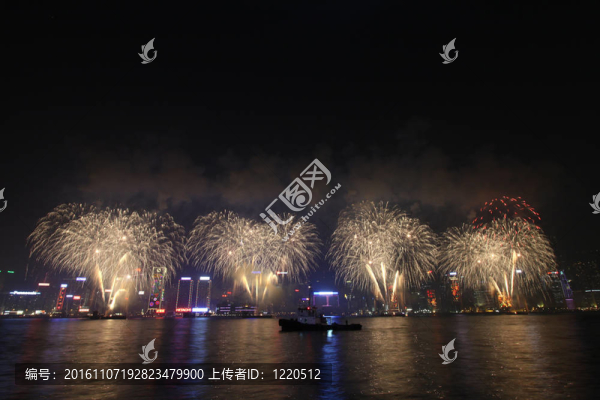 香港的煙花在農(nóng)歷新年2011