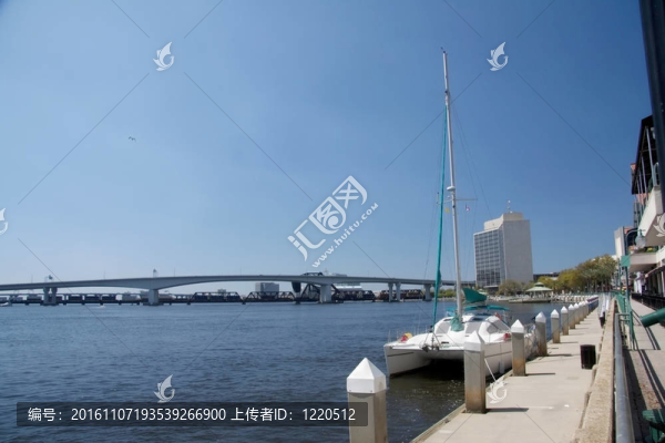 停靠cataram