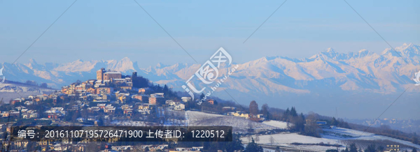 在Piedmont山上的小鎮(zhèn)。