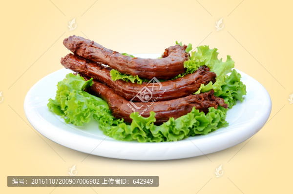 鹵味鴨脖