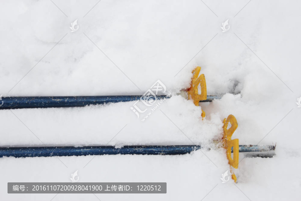 滑雪和遠(yuǎn)足桿