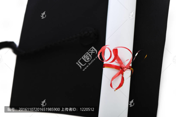 文憑和畢業(yè)帽