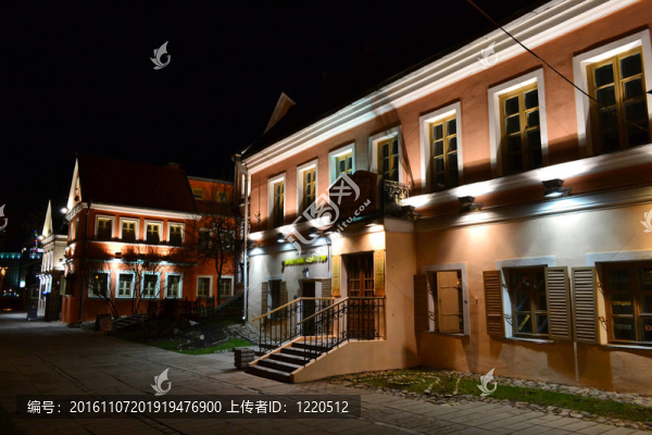 特羅伊茨克郊區(qū)夜間；明斯克