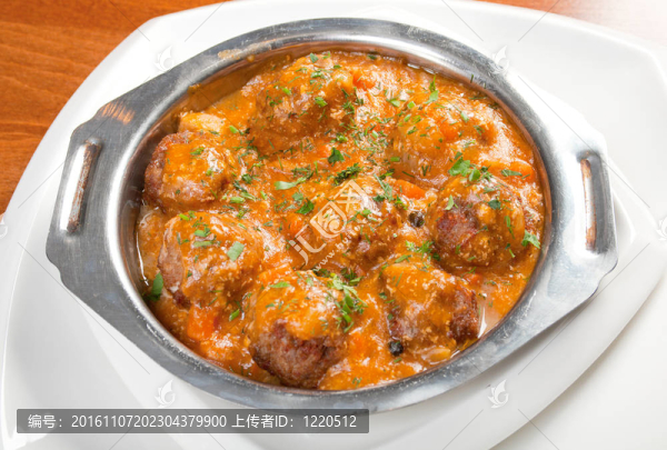 番茄醬肉丸一盤