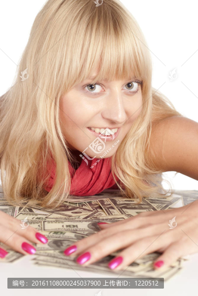 帶現(xiàn)金的快樂女孩