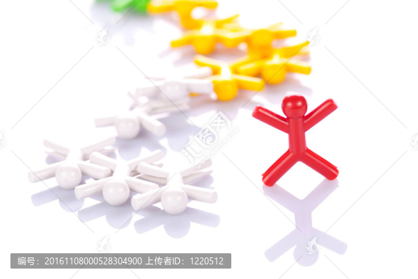 贏家概念；只有一個人站在最后。