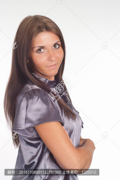 可愛的女孩冒充