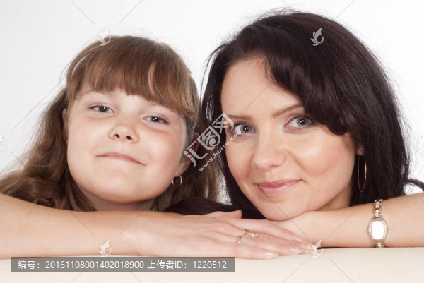 媽媽和女兒