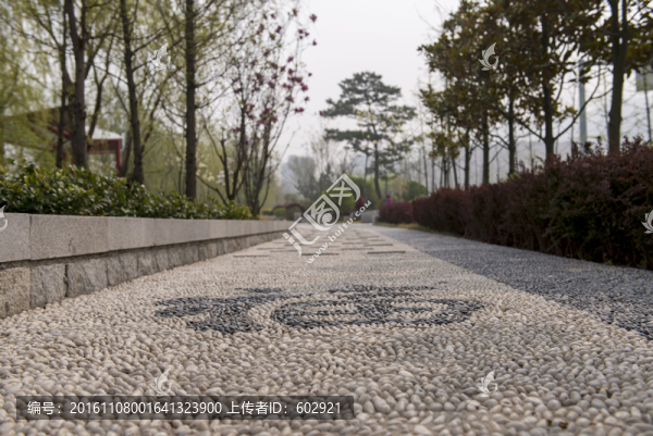 卵石路
