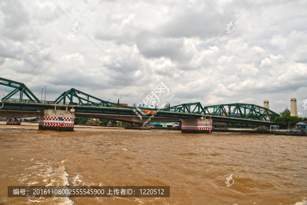 Phra博愛廳橋