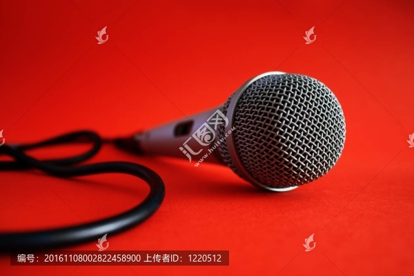麥克風(fēng)上的紅色