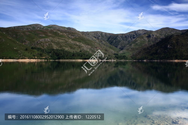 河