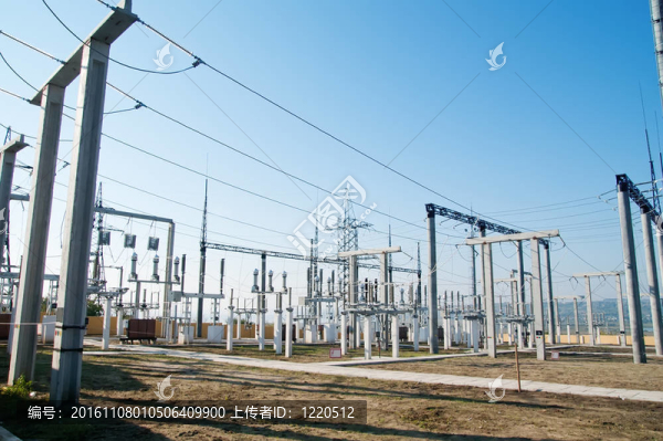 用開關(guān)和斷路器的高壓變電站部分