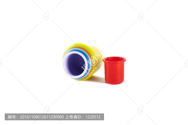 彩色的玩具桶