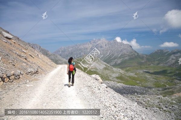 徒步坎塔布里亞的山