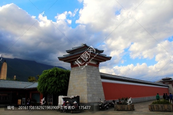 嵩圣寺三塔