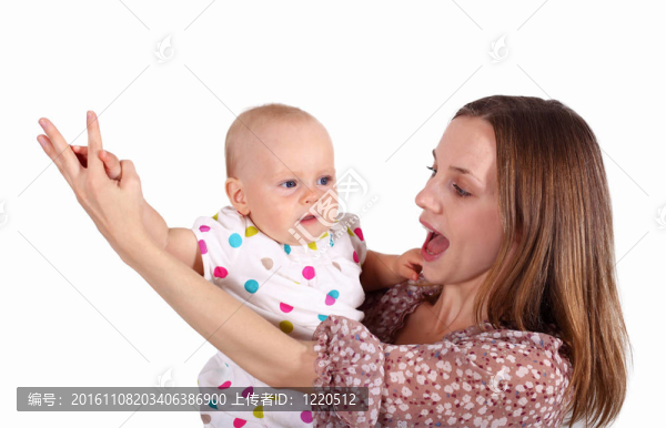 小女兒的年輕母親