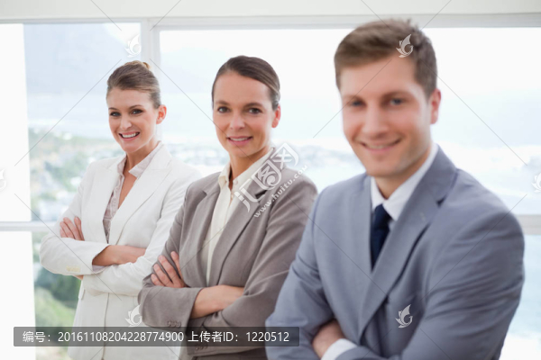 部門經(jīng)理與他的團(tuán)隊(duì)