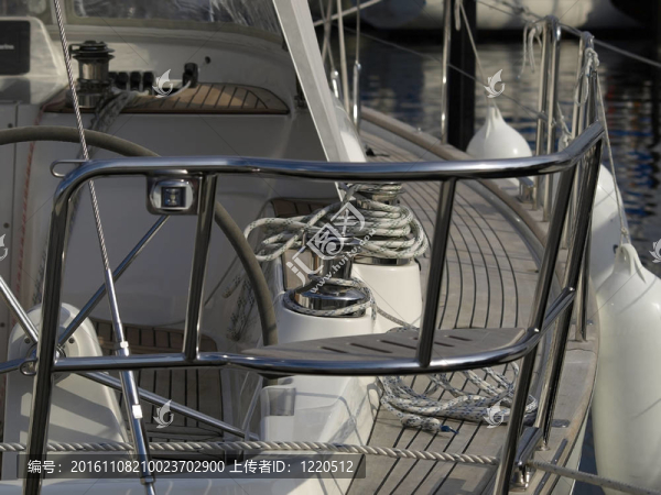 豪華游艇-匯圖網(wǎng) www.fosd68.com 豪華游艇