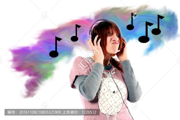 女孩聽音樂