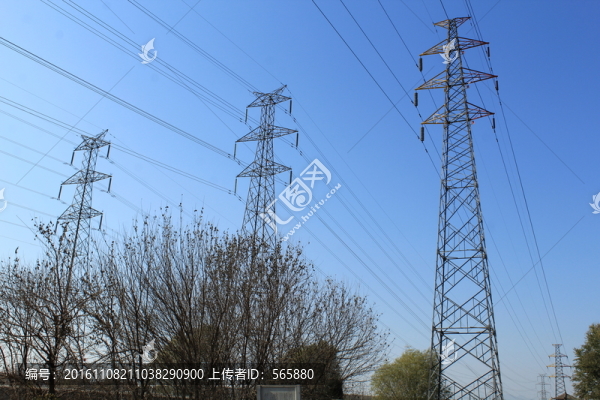 高壓電線塔