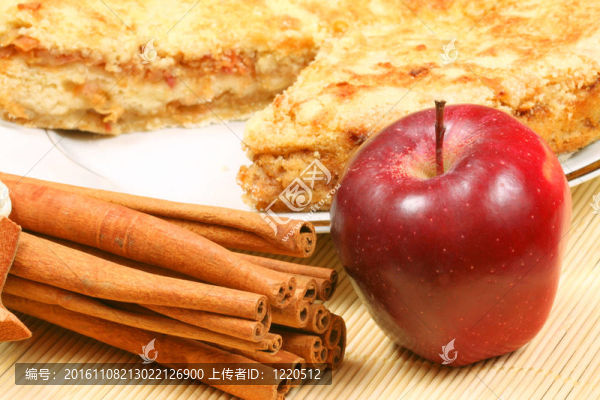 蘋果；肉桂和蘋果蛋糕