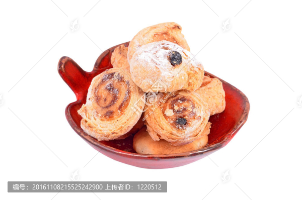 自制葡萄干卷；白色背景