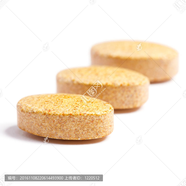 藥物堆成一堆