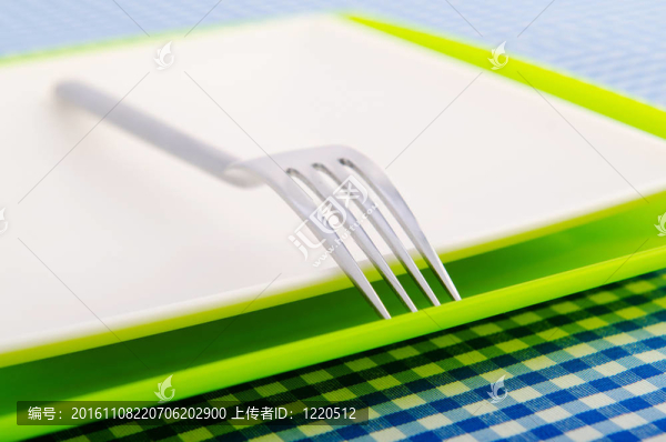 具器皿的空板