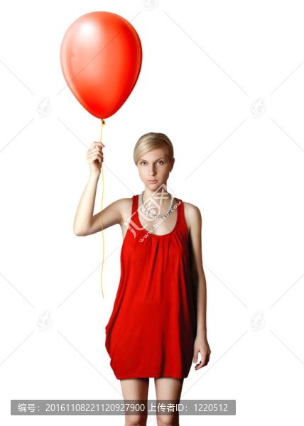 金發(fā)女郎穿著紅色裙子的氣球