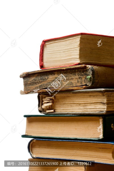 白色背景上的一堆書(shū)