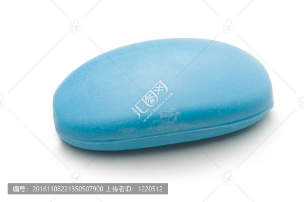 白色背景上的藍色肥皂