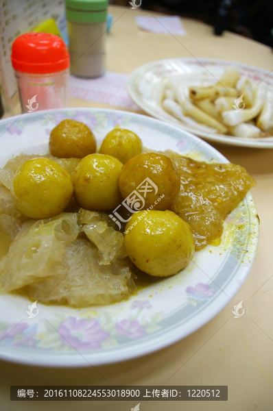 魚丸皮豬-香港小吃