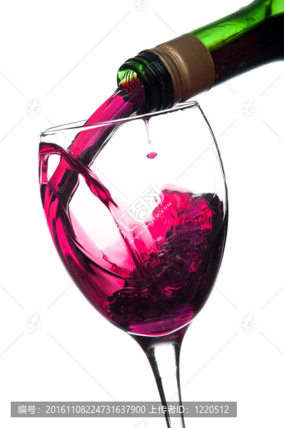澆注不尋常的飲料