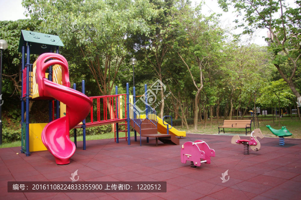 豐富多彩的操場