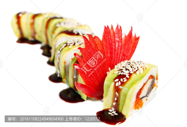 酪梨壽司卷；鰻魚；魚子醬；醬和芝麻